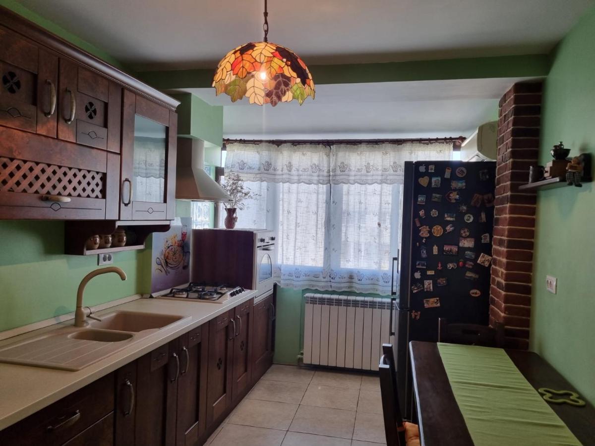 Feels Like Home Bucharest Exterior photo
